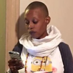 Meet your Posher, Lenora